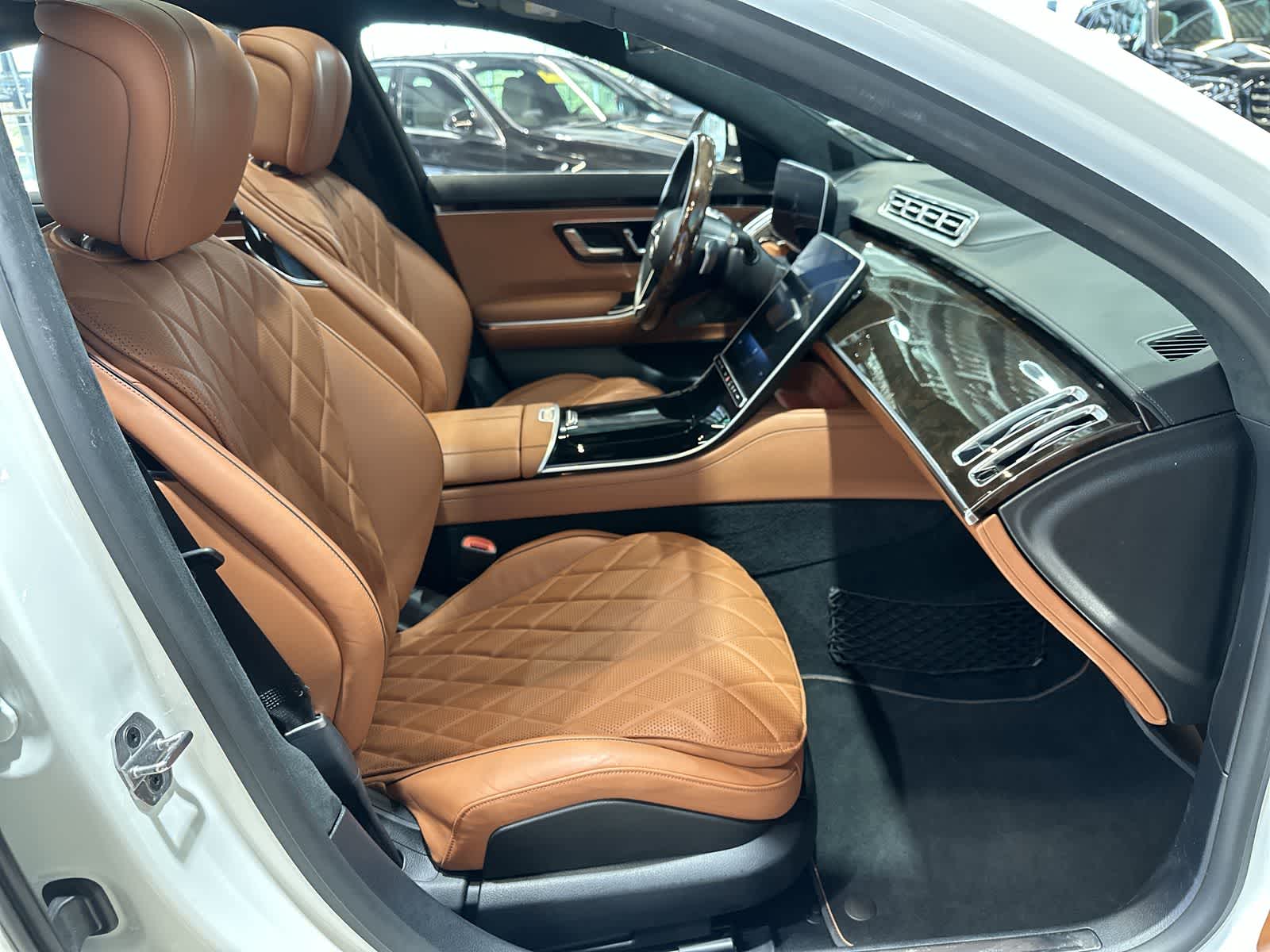 Thumbnail: 2021 Mercedes-Benz S-Class - 26