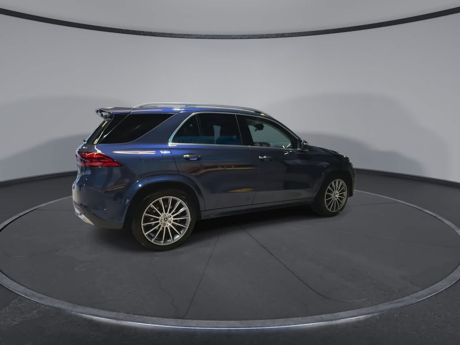 Thumbnail: 2025 Mercedes-Benz GLE - 12