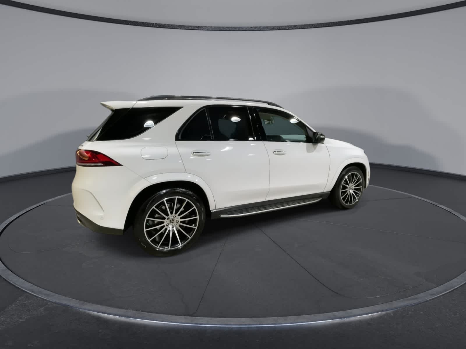 Thumbnail: 2020 Mercedes-Benz GLE - 12