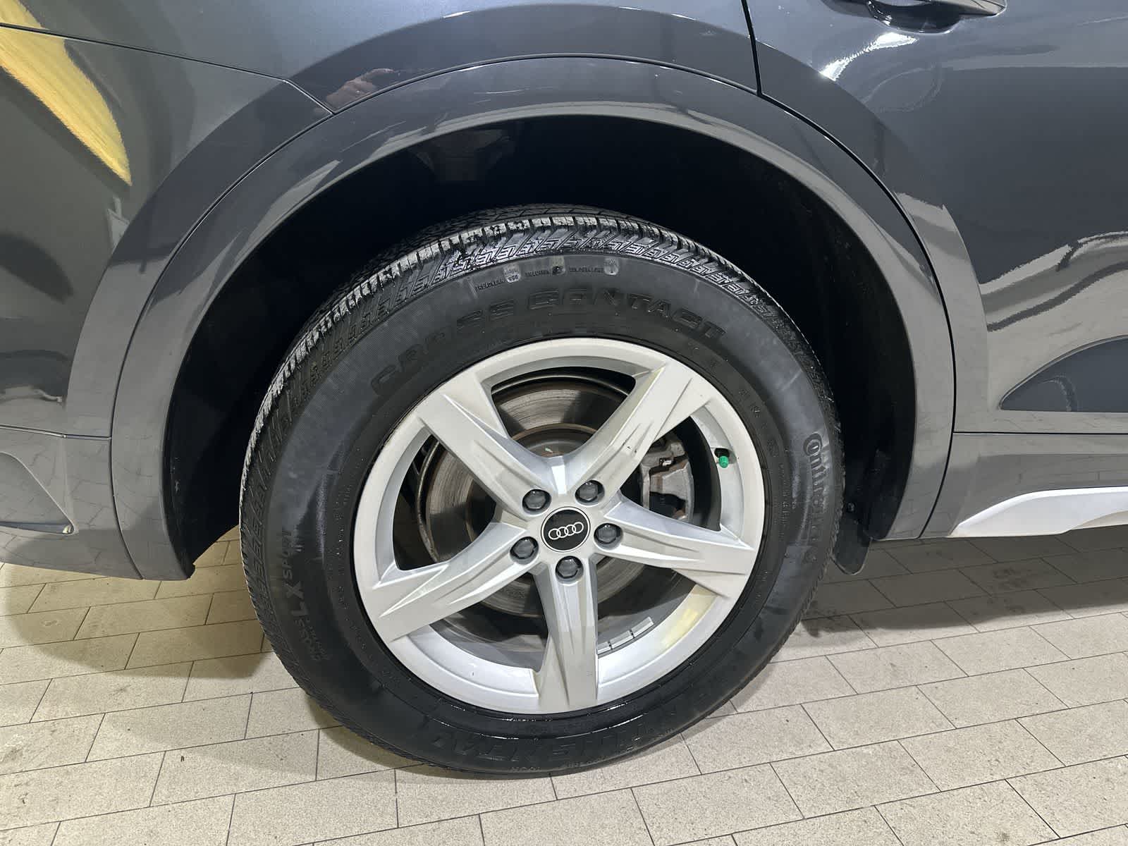 Thumbnail: 2023 Audi Q5 - 20