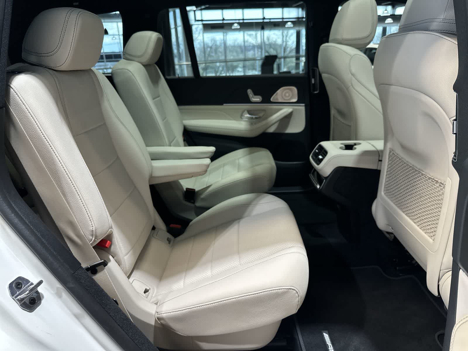 Thumbnail: 2025 Mercedes-Benz GLS - 25