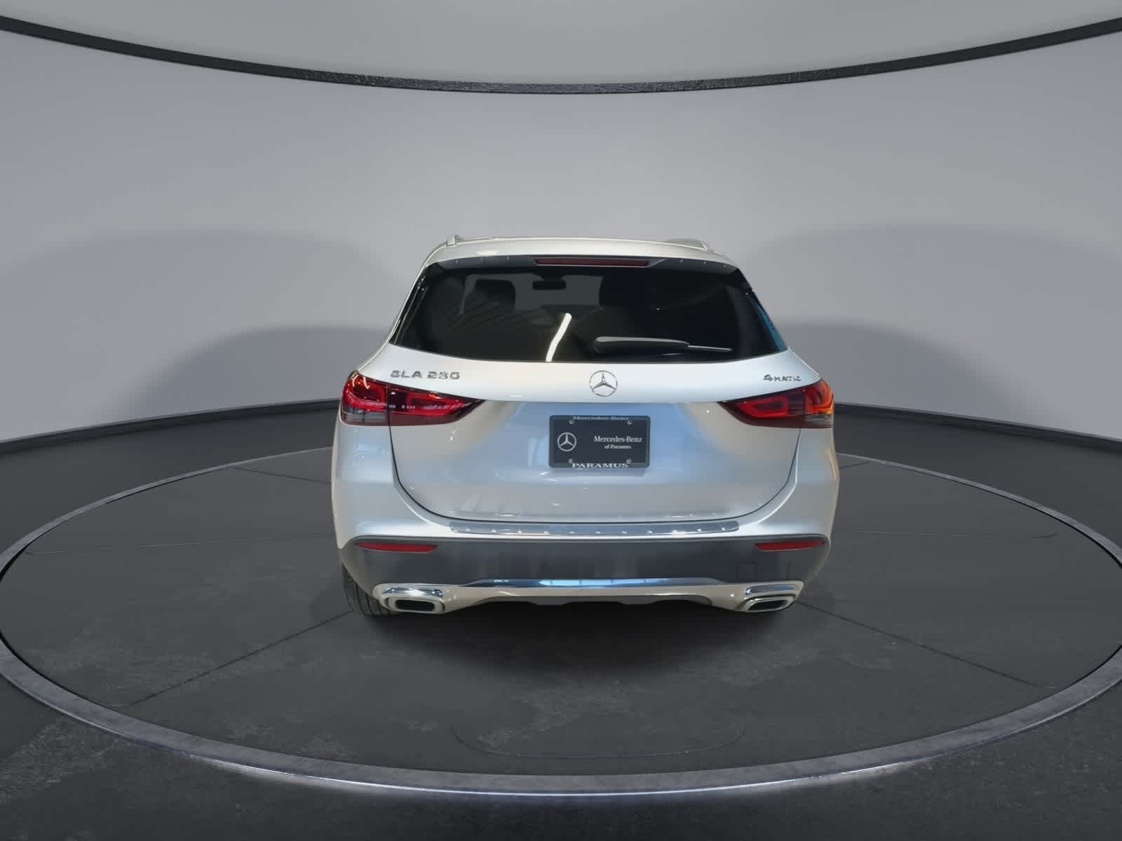 Thumbnail: 2022 Mercedes-Benz GLA - 10