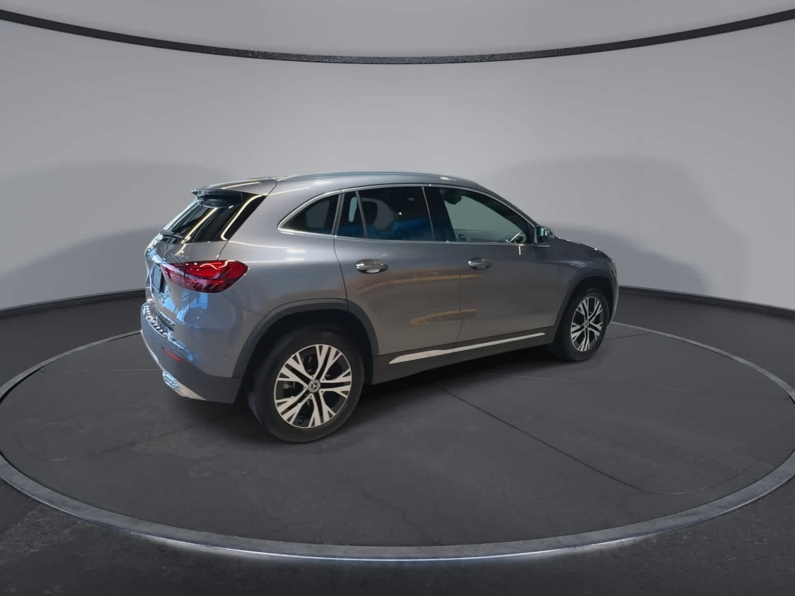 Thumbnail: 2026 Mercedes-Benz GLA - 12