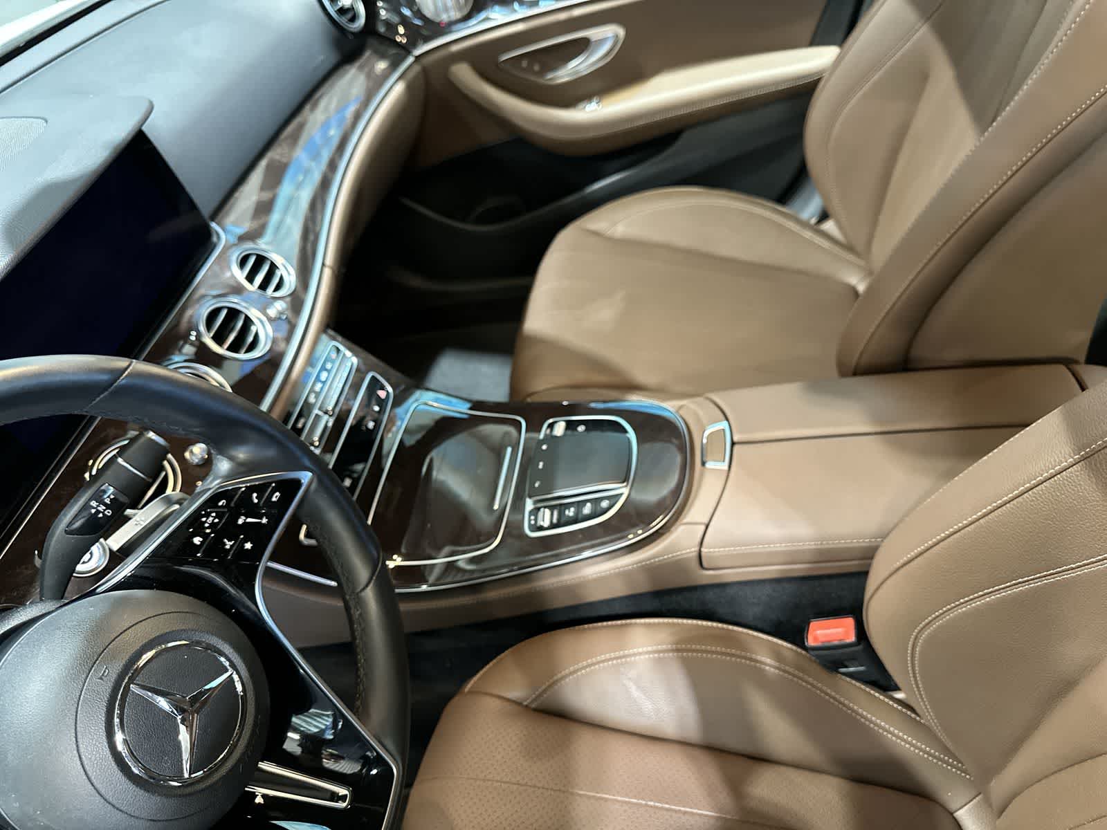 Thumbnail: 2023 Mercedes-Benz E-Class - 28