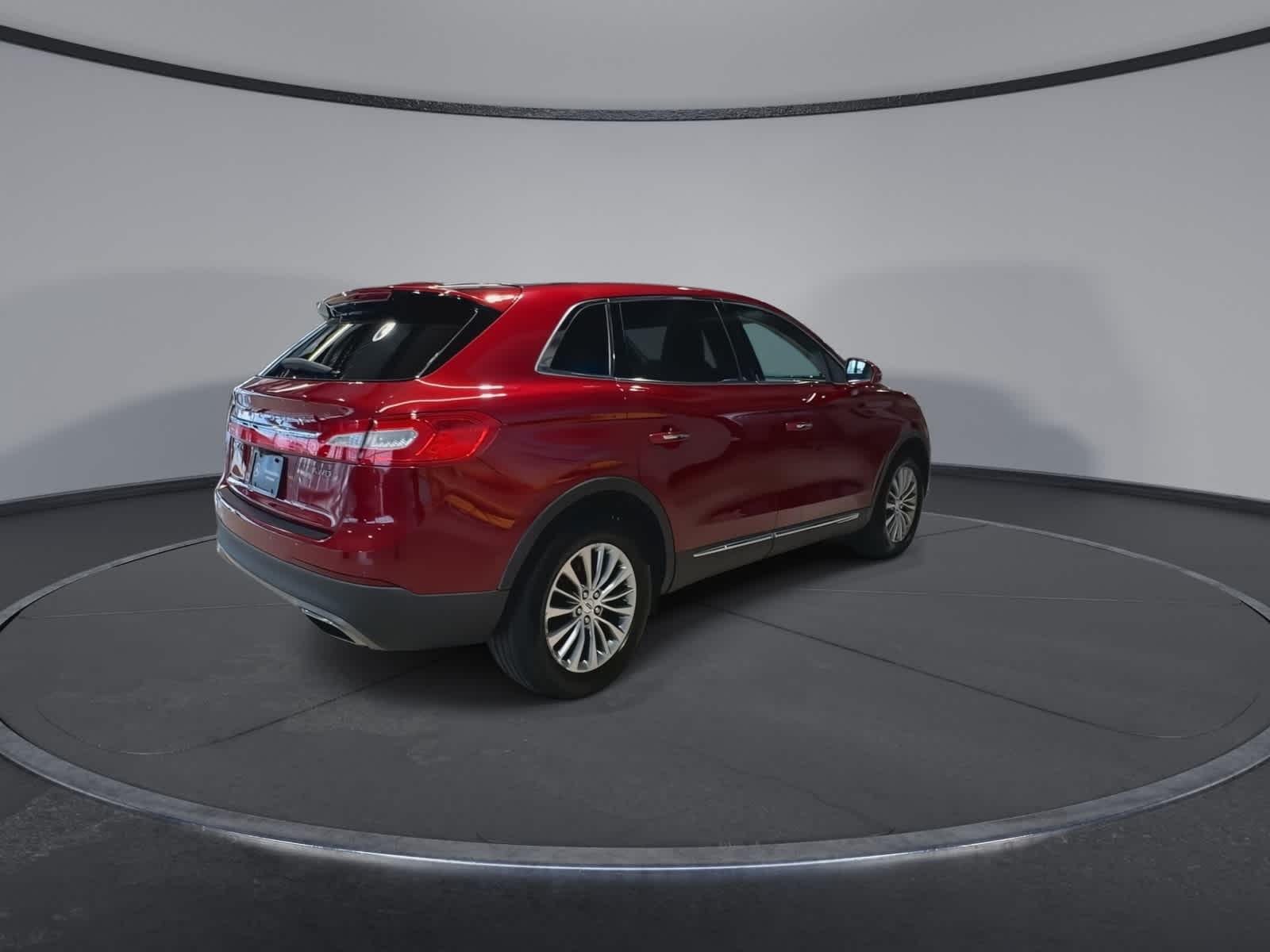 Thumbnail: 2016 Lincoln MKX - 11