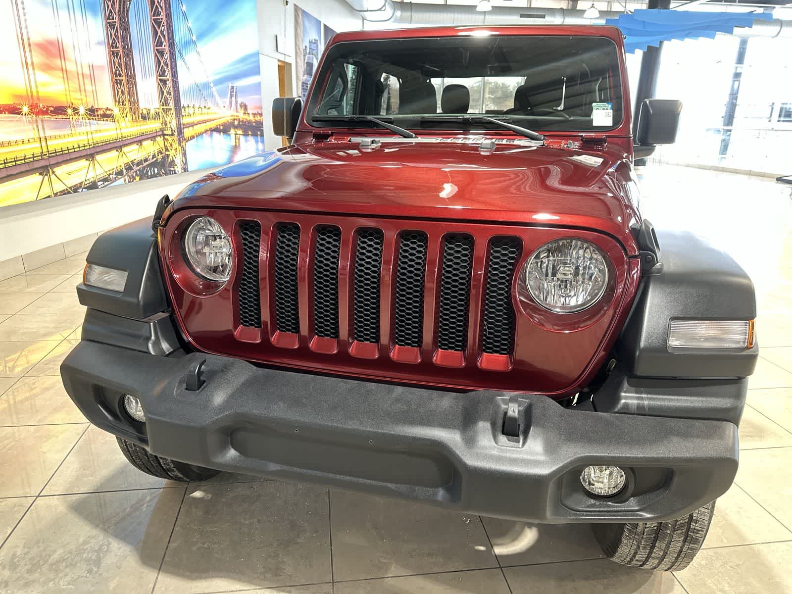 Thumbnail: 2021 Jeep Wrangler - 18
