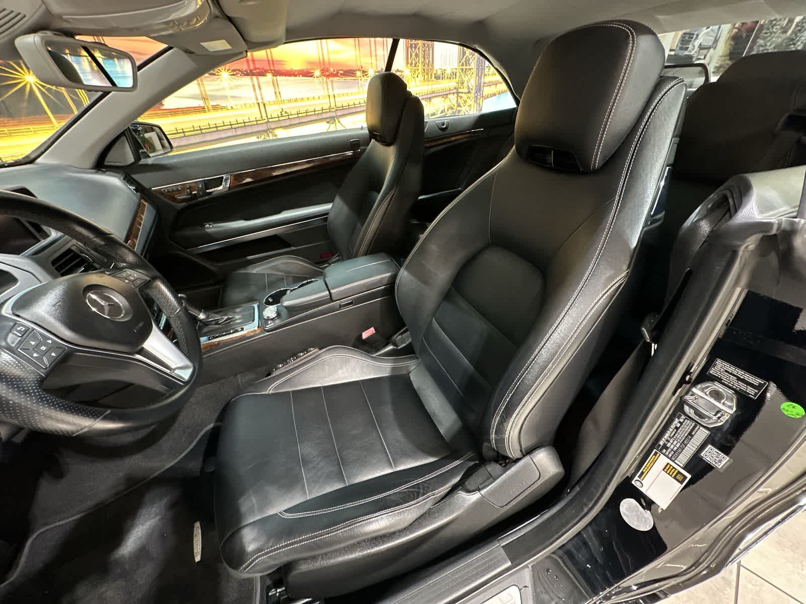 Thumbnail: 2013 Mercedes-Benz E-Class - 23