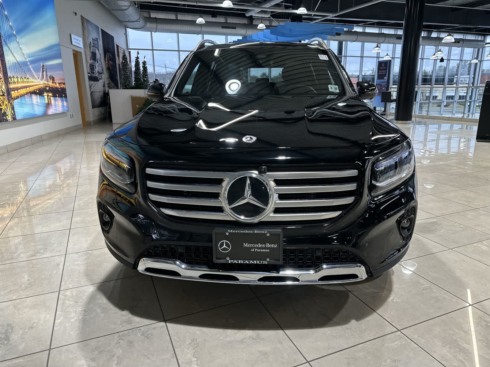 Thumbnail: 2025 Mercedes-Benz GLB - 18