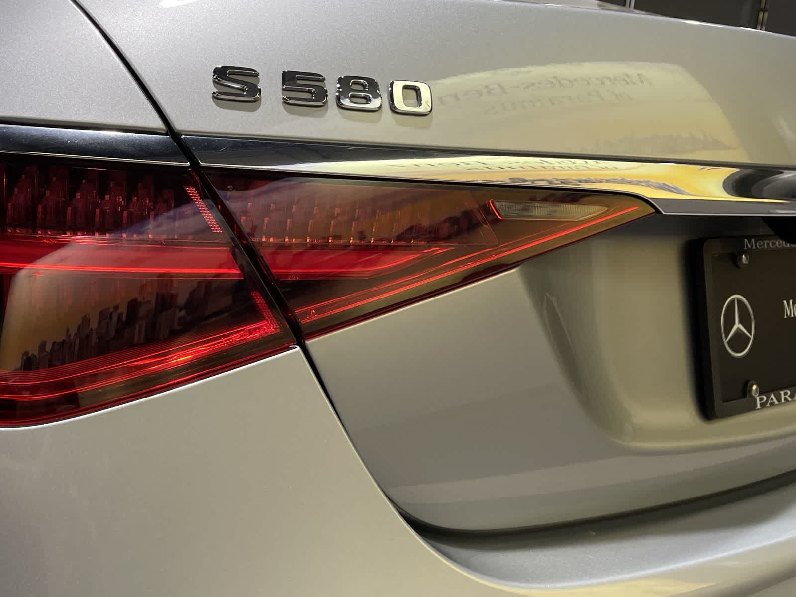 Thumbnail: 2021 Mercedes-Benz S-Class - 19