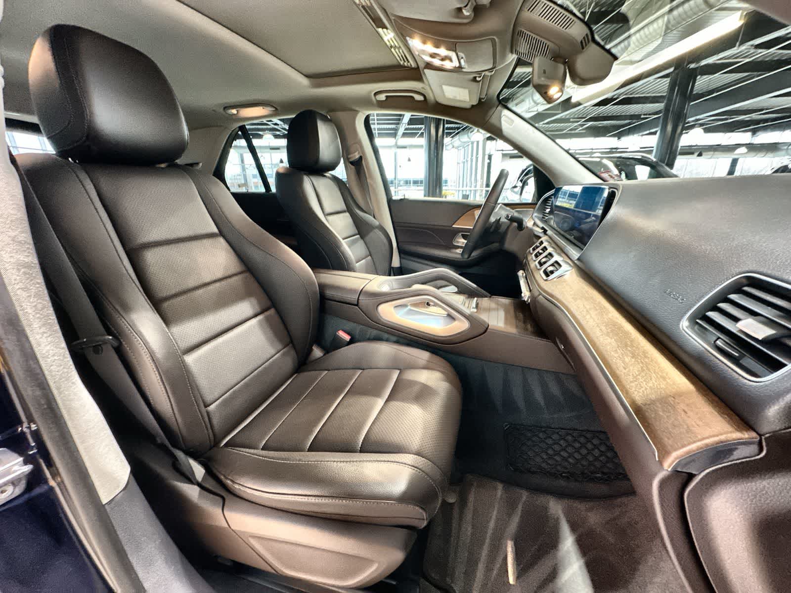 Thumbnail: 2020 Mercedes-Benz GLE - 26