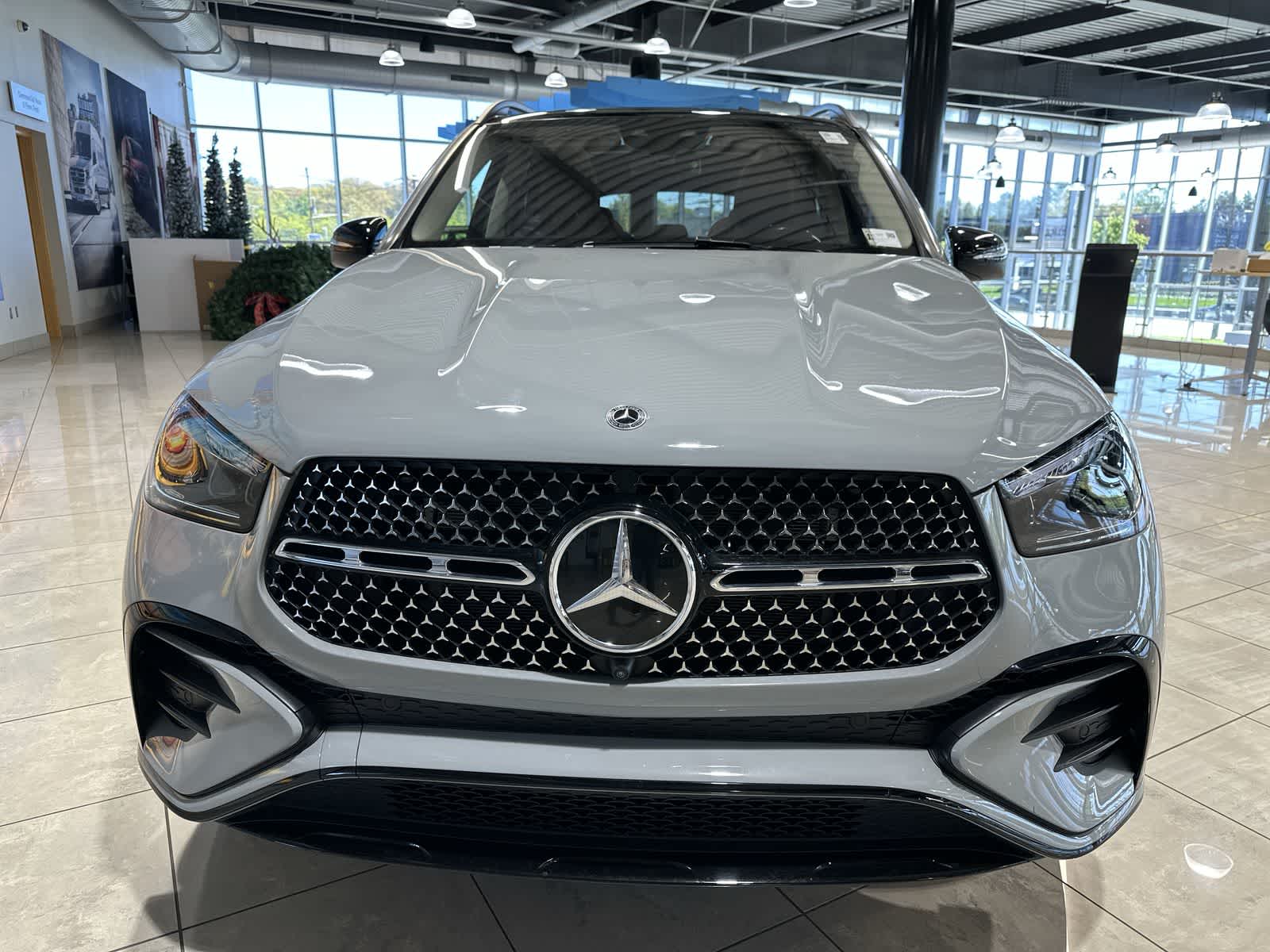 Thumbnail: 2024 Mercedes-Benz GLE - 18