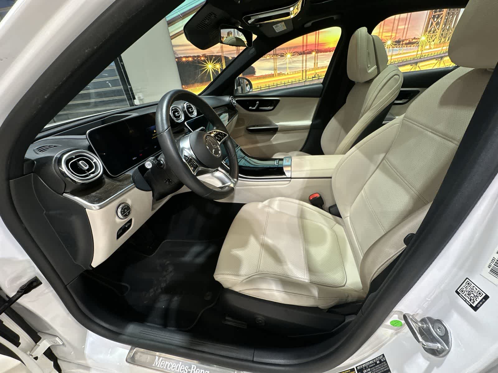 Thumbnail: 2023 Mercedes-Benz C-Class - 14