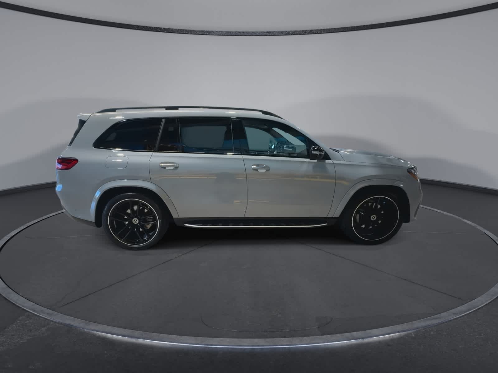 Thumbnail: 2024 Mercedes-Benz GLS - 13