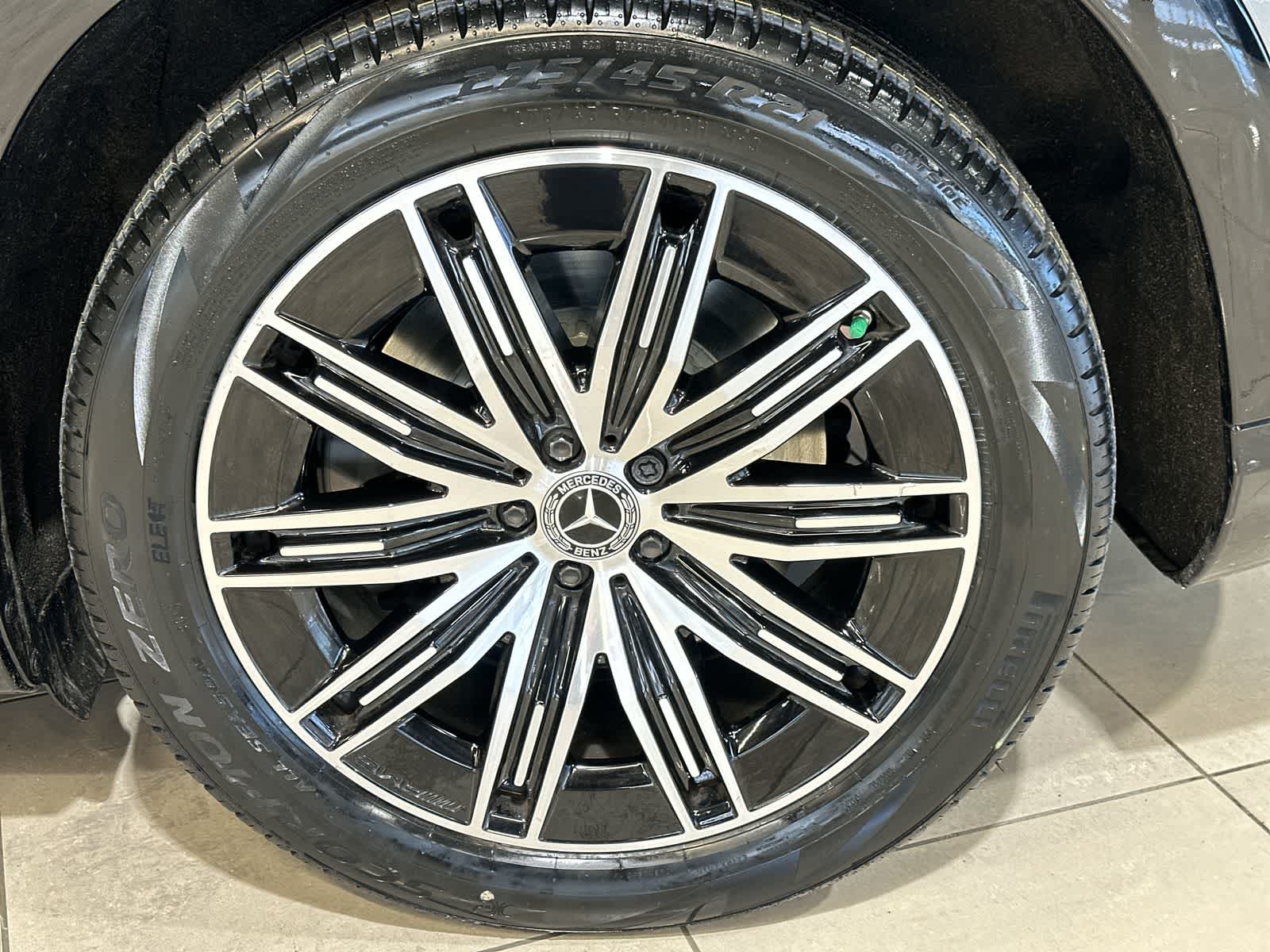 Thumbnail: 2023 Mercedes-Benz EQS - 20