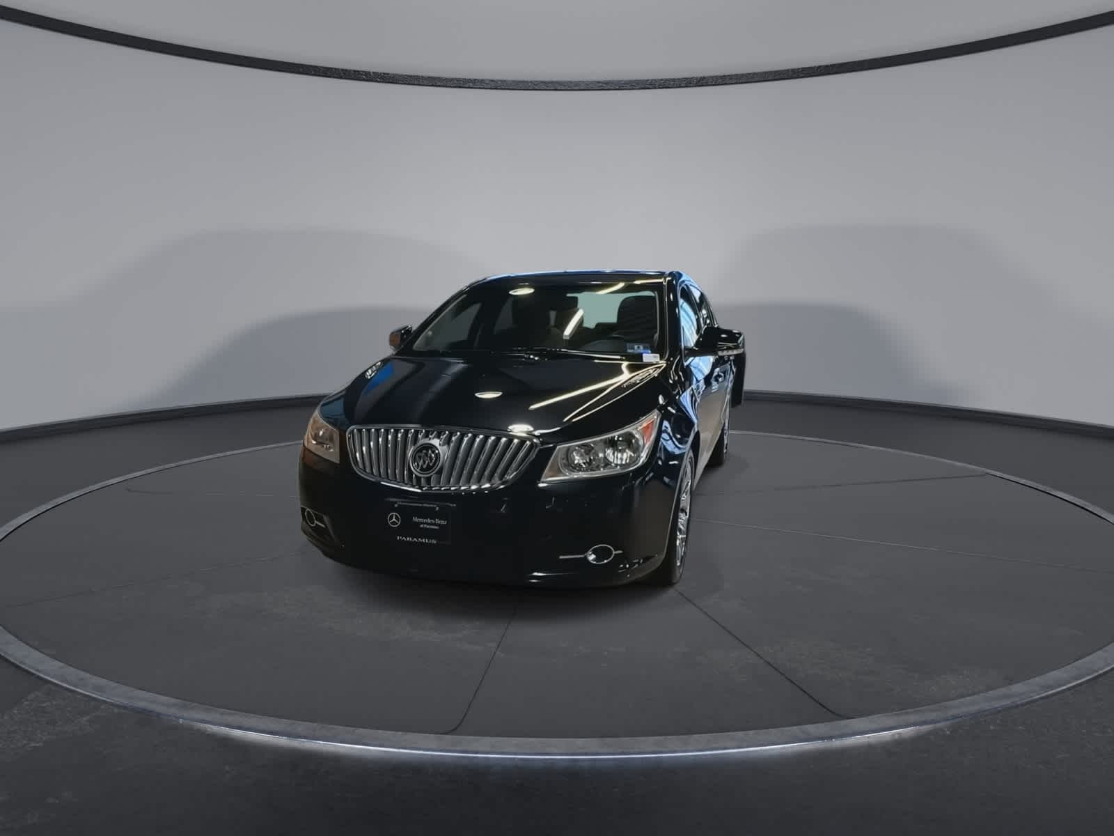 Thumbnail: 2010 Buick LaCrosse - 6