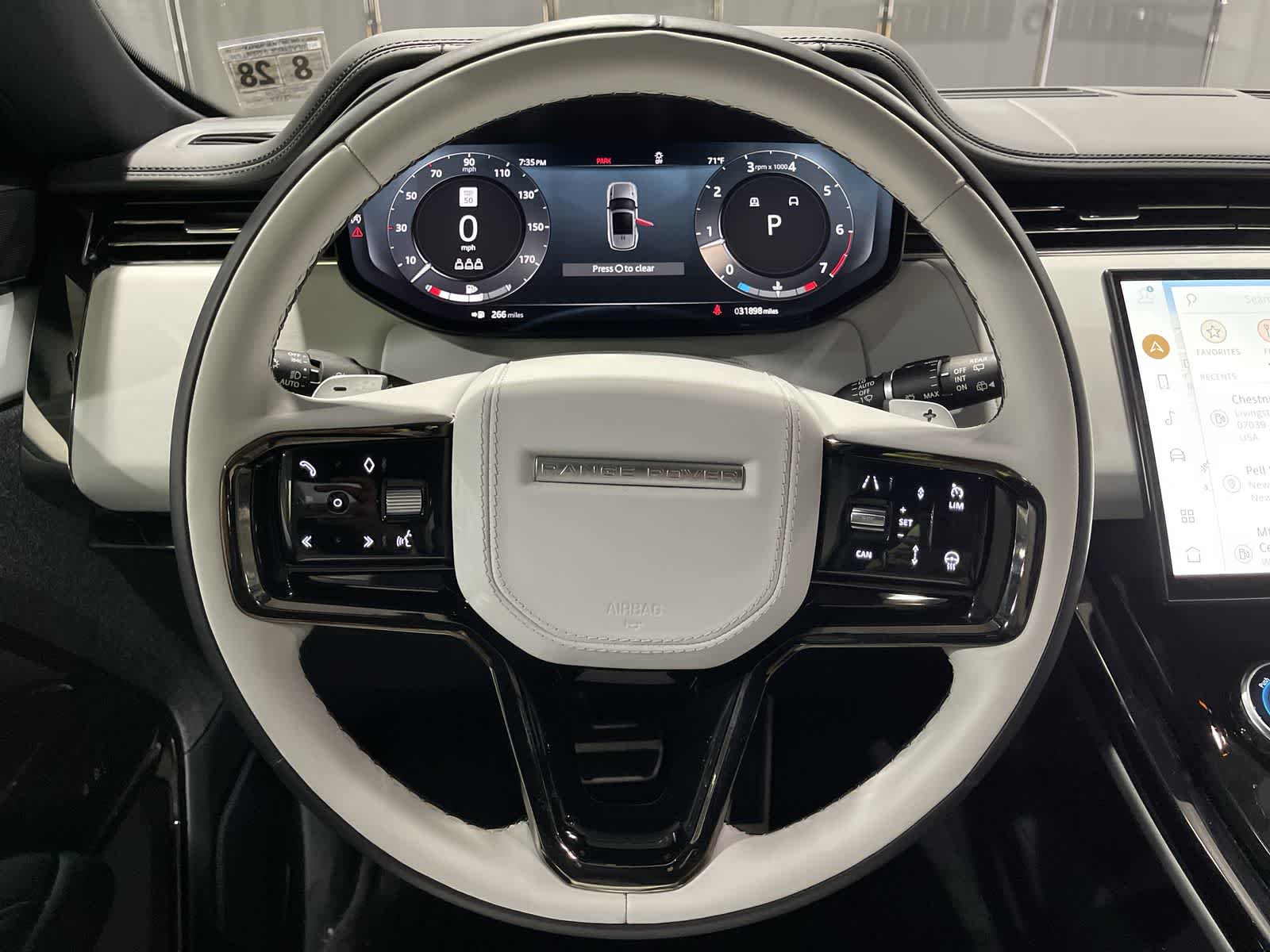 Thumbnail: 2023 Land Rover Range Rover Sport - 27