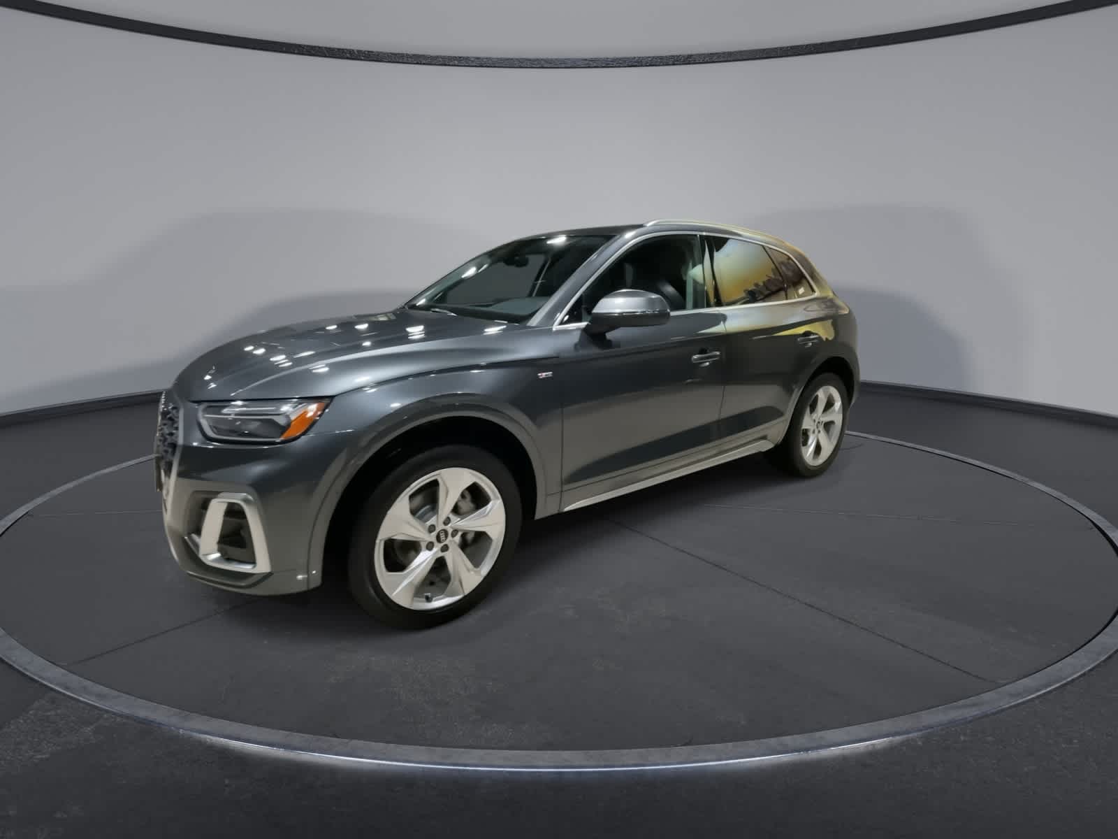 Thumbnail: 2023 Audi Q5 - 6