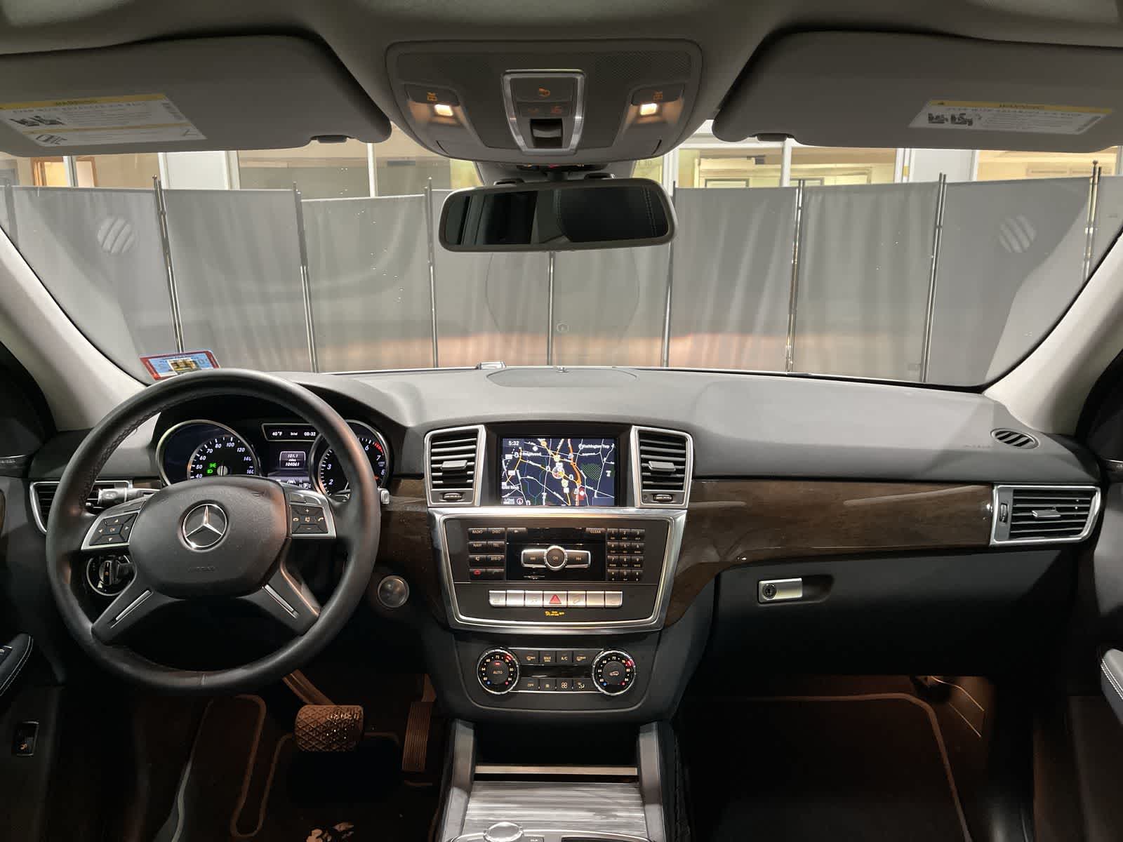 Thumbnail: 2013 Mercedes-Benz M-Class - 22