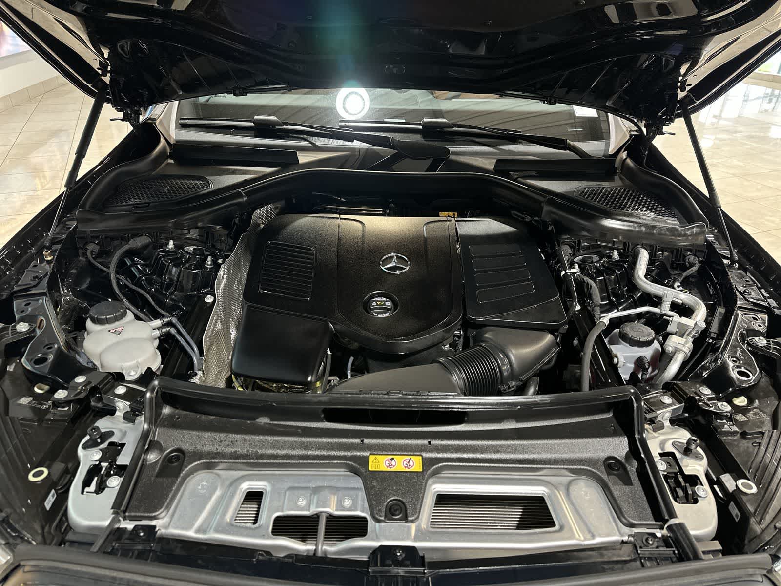 Thumbnail: 2026 Mercedes-Benz GLC - 21