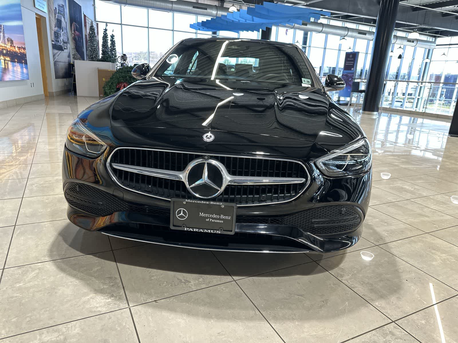 Thumbnail: 2023 Mercedes-Benz C-Class - 18