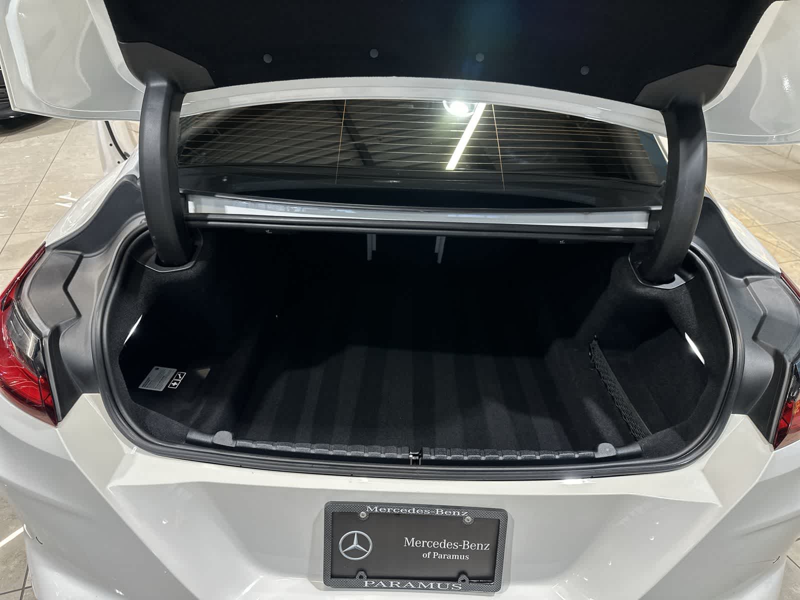 Thumbnail: 2020 BMW M8 - 31