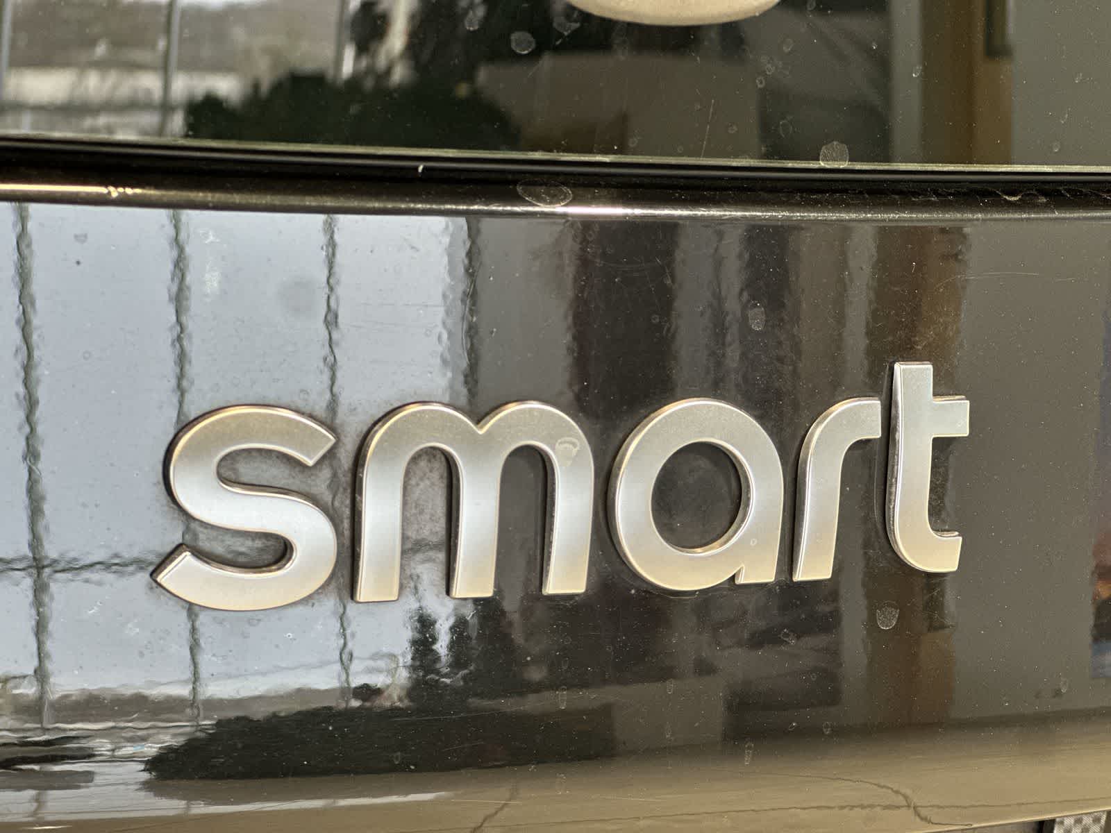 Thumbnail: 2018 smart fortwo - 19