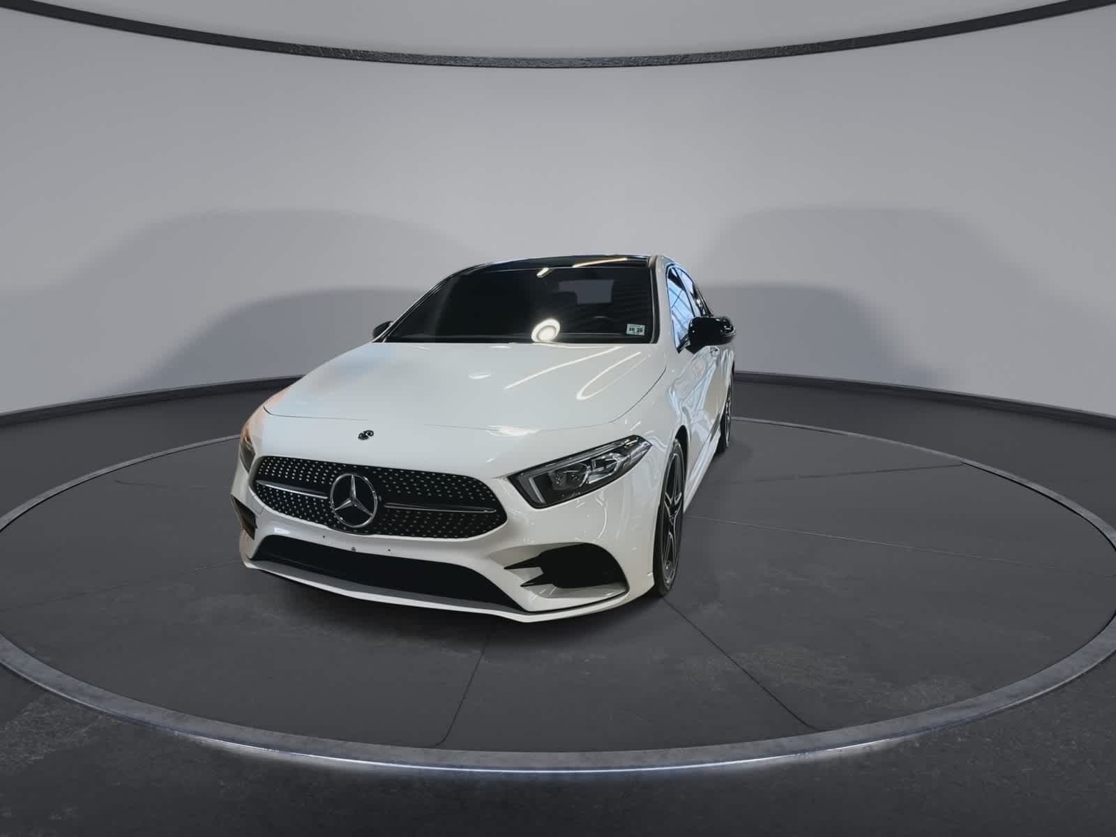 Thumbnail: 2021 Mercedes-Benz A-Class - 4