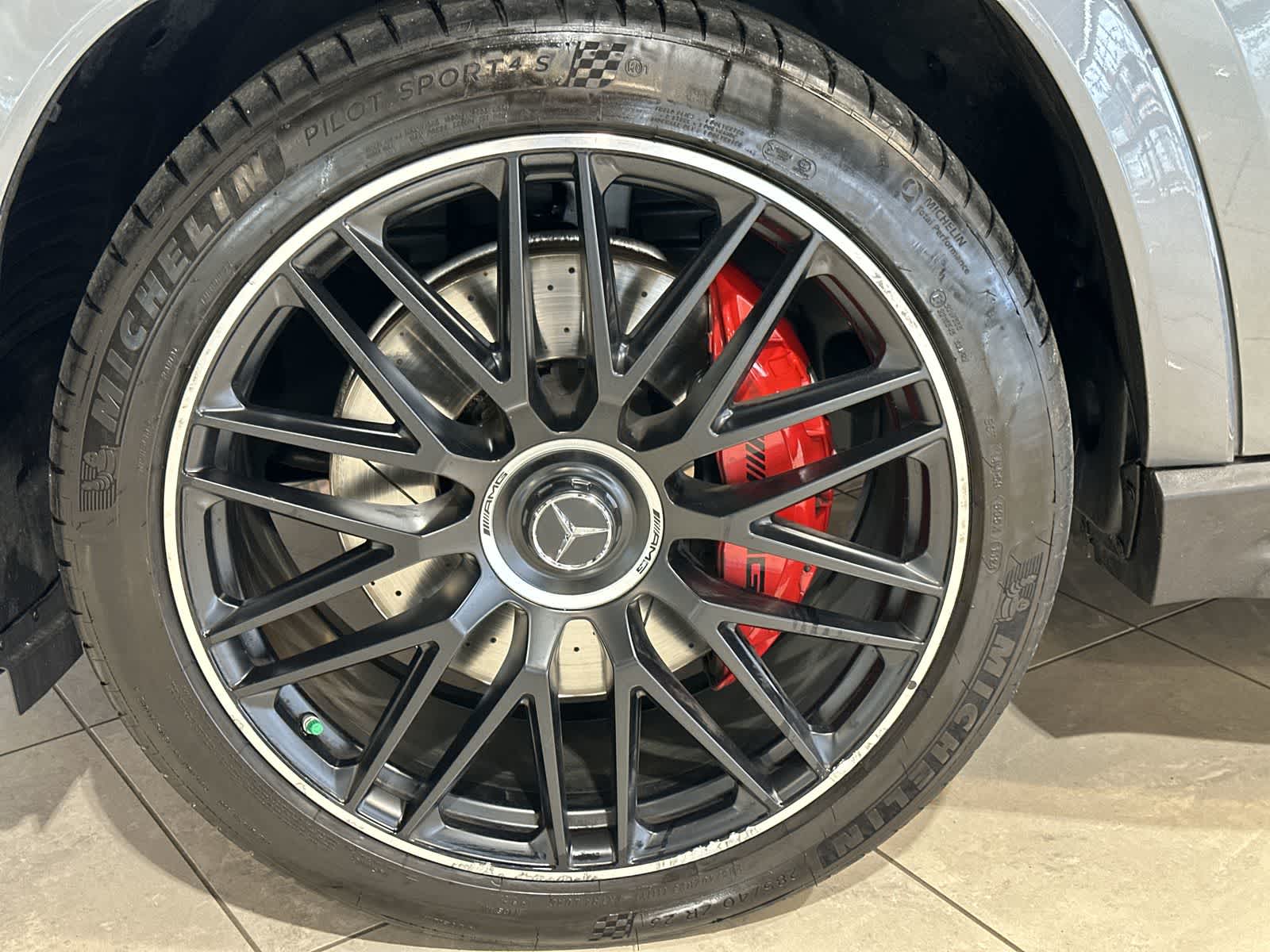 Thumbnail: 2023 Mercedes-Benz GL-Class - 20