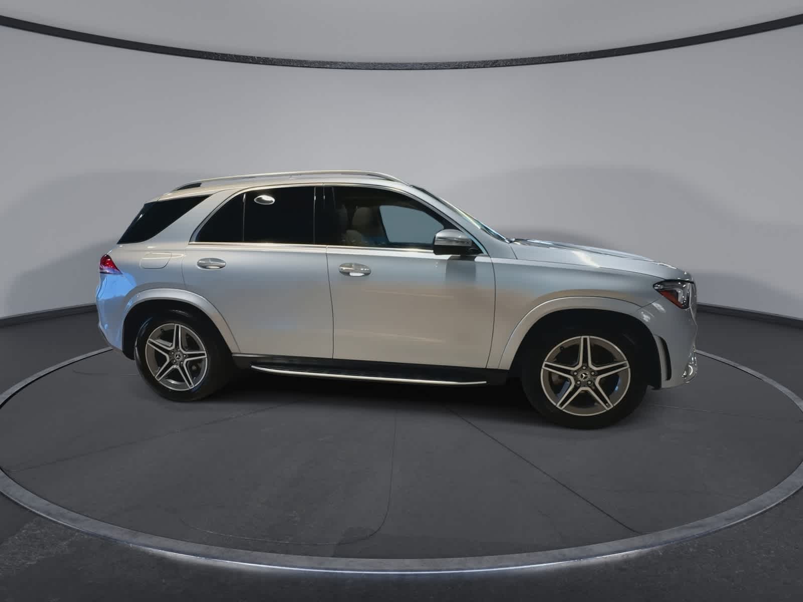 Thumbnail: 2022 Mercedes-Benz GLE - 13