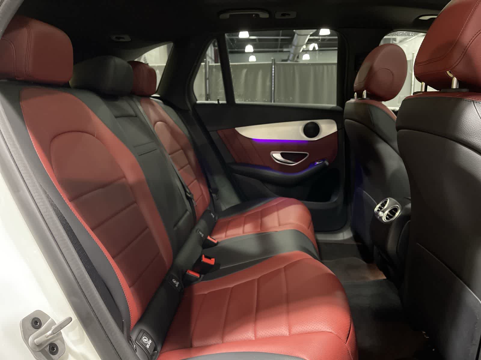 Thumbnail: 2022 Mercedes-Benz GLC - 25