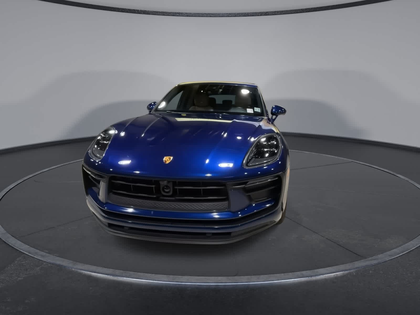 Thumbnail: 2024 Porsche Macan - 4