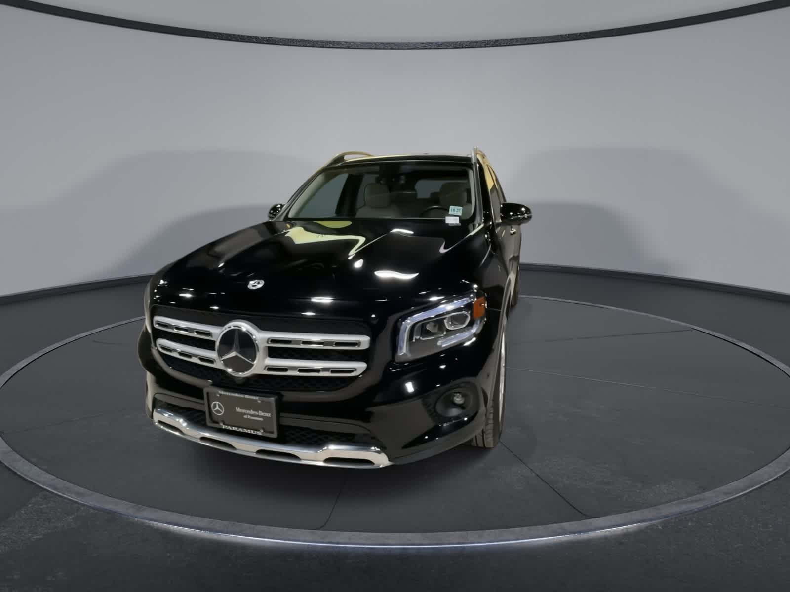Thumbnail: 2023 Mercedes-Benz GLB - 5
