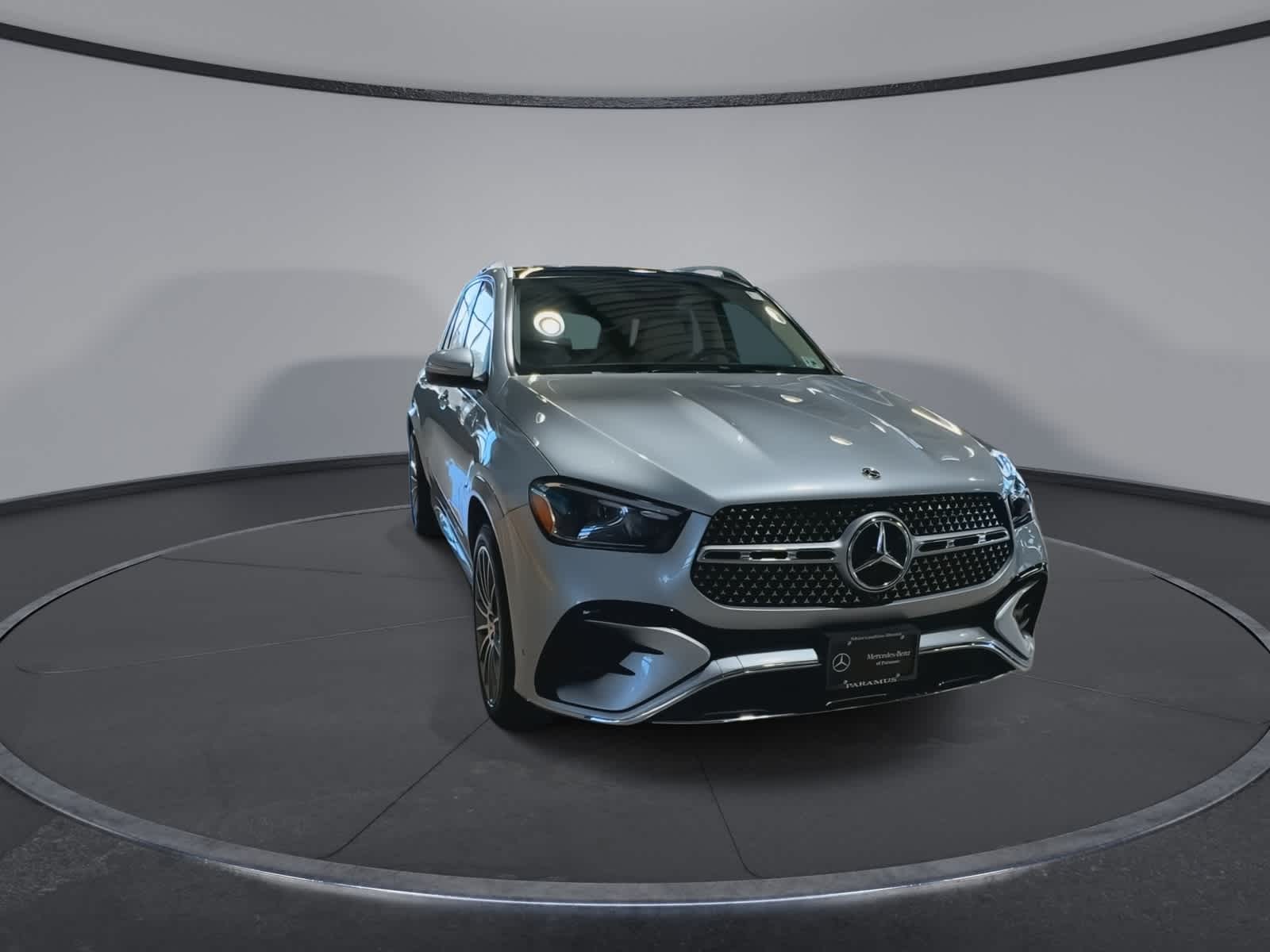 Thumbnail: 2025 Mercedes-Benz GLE - 3