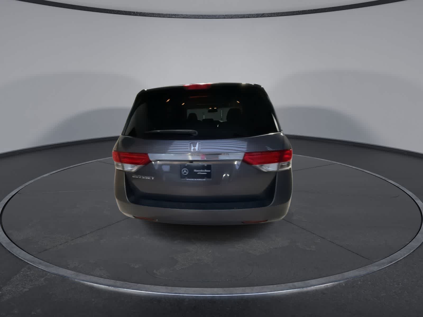 Thumbnail: 2015 Honda Odyssey - 10