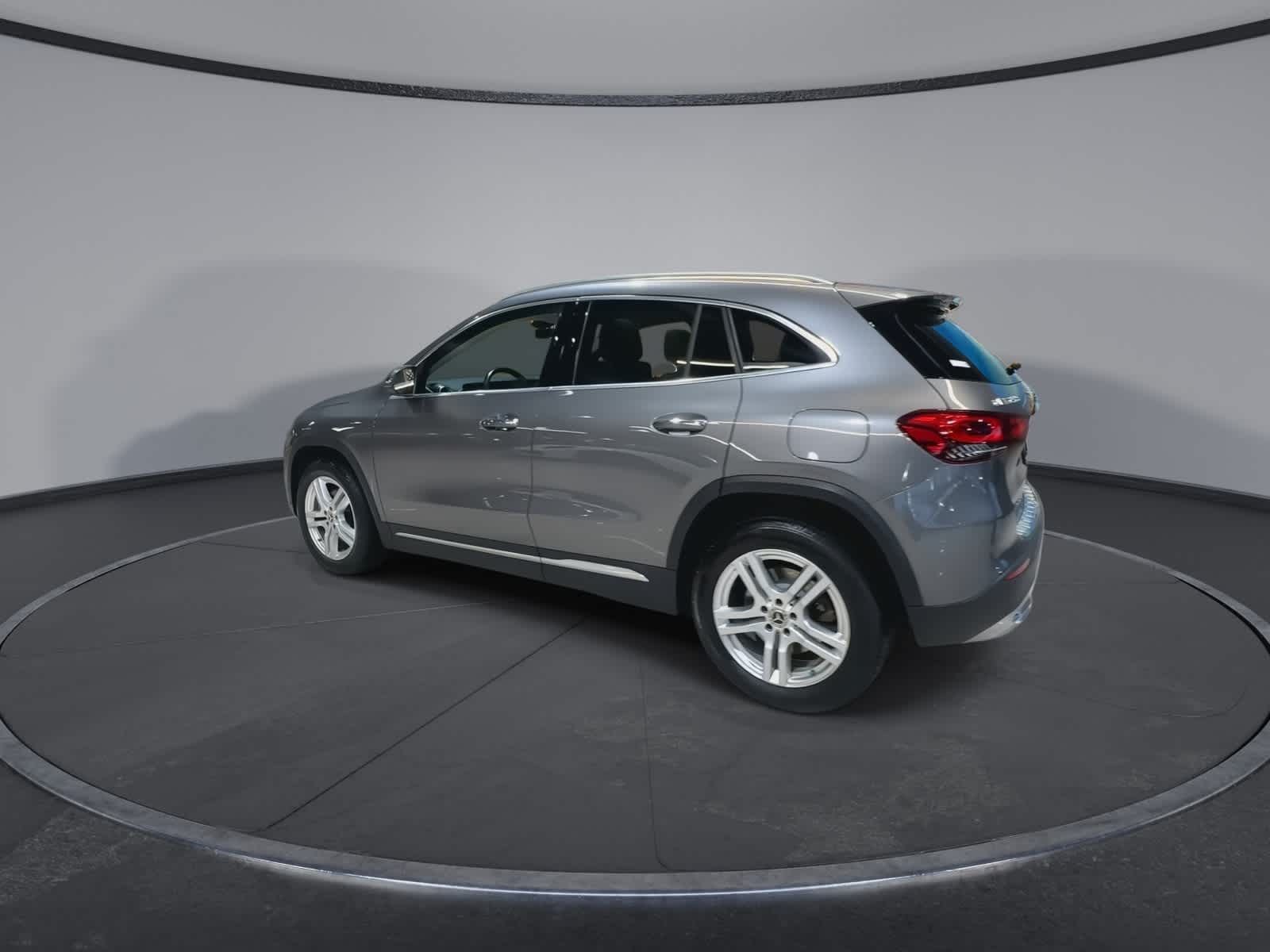 Thumbnail: 2023 Mercedes-Benz GLA - 8