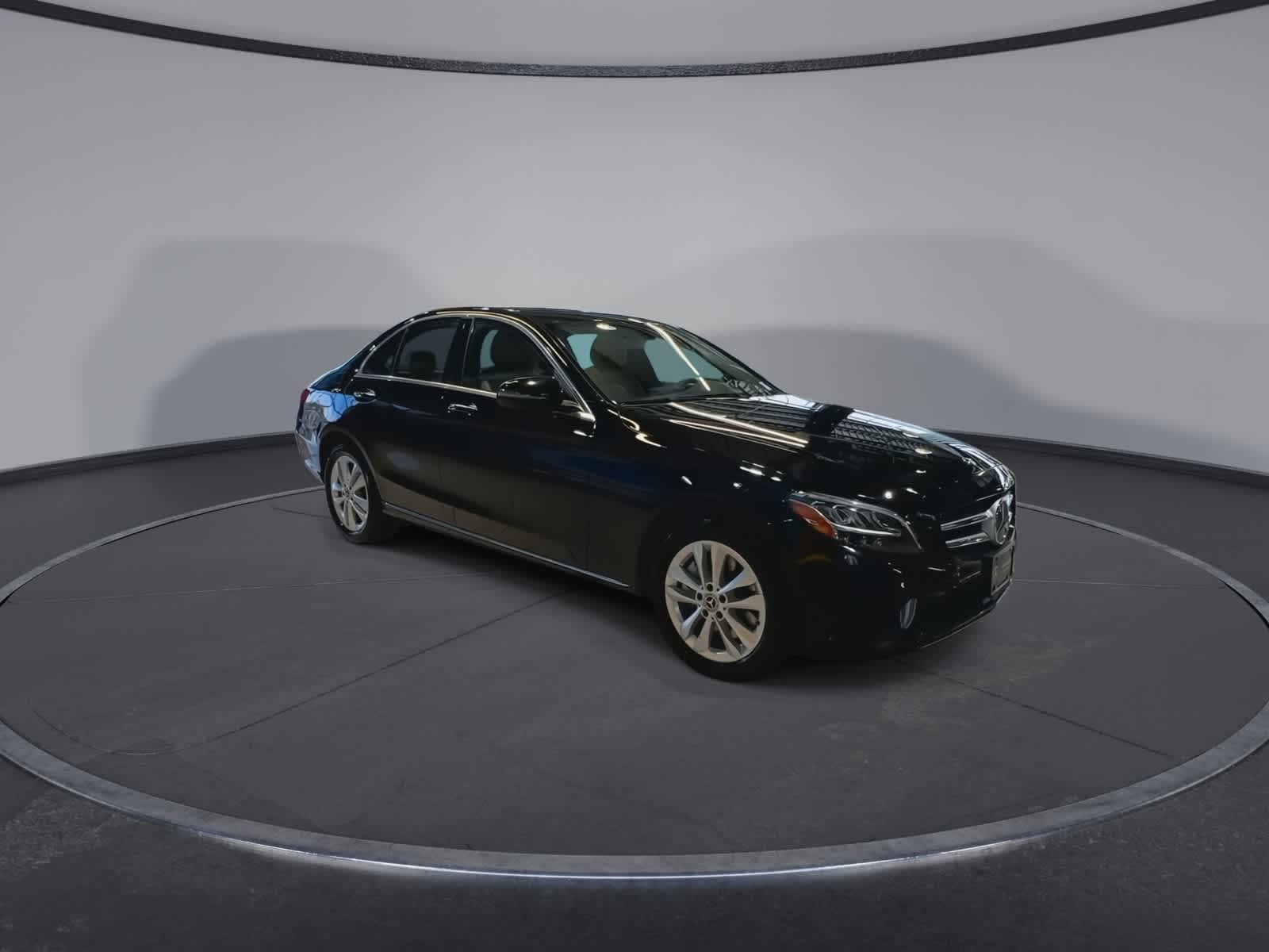 Thumbnail: 2019 Mercedes-Benz C-Class - 2