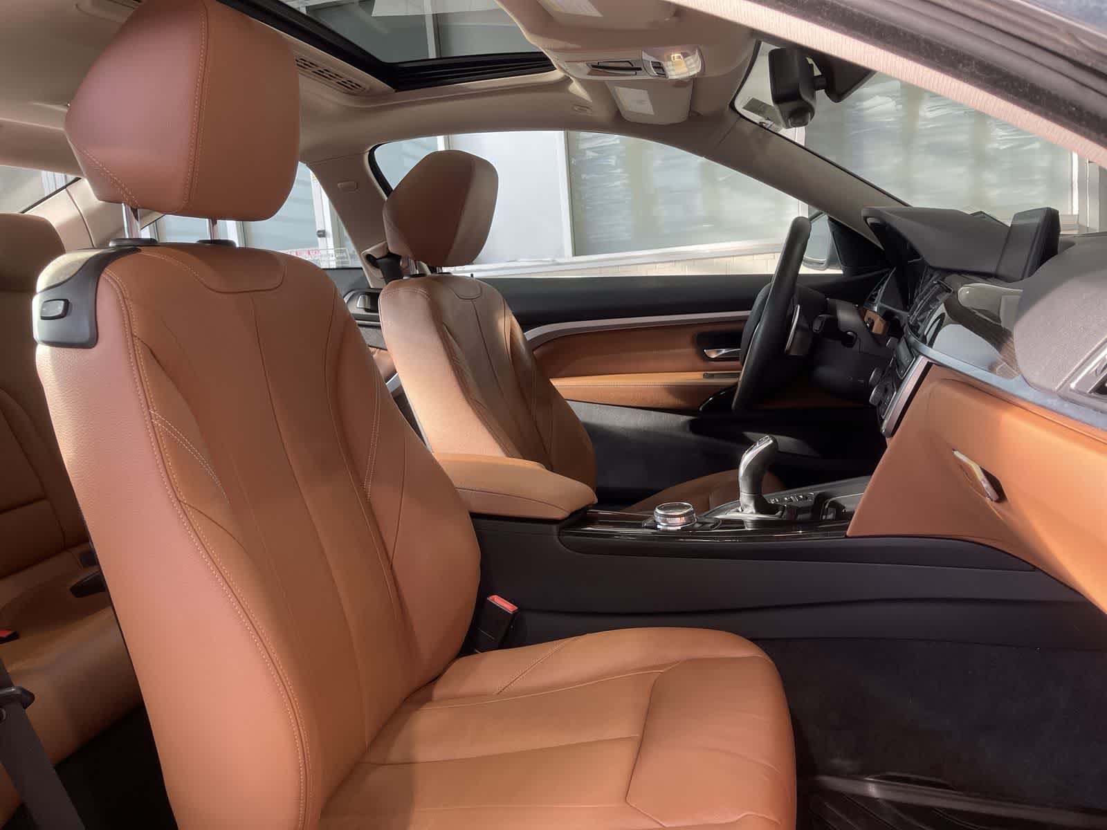 Thumbnail: 2014 BMW 4 Series - 26