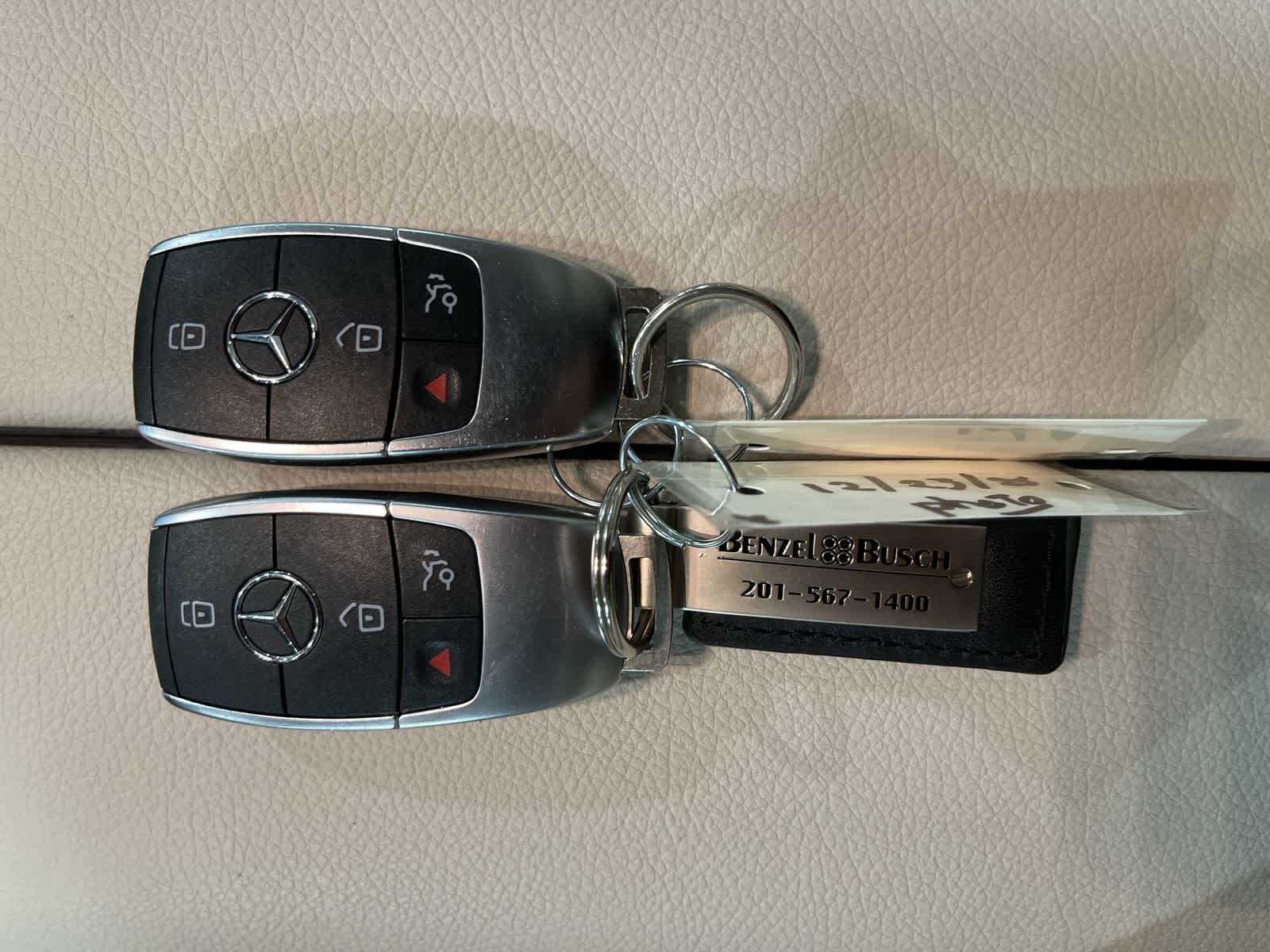 Thumbnail: 2020 Mercedes-Benz GLE - 32