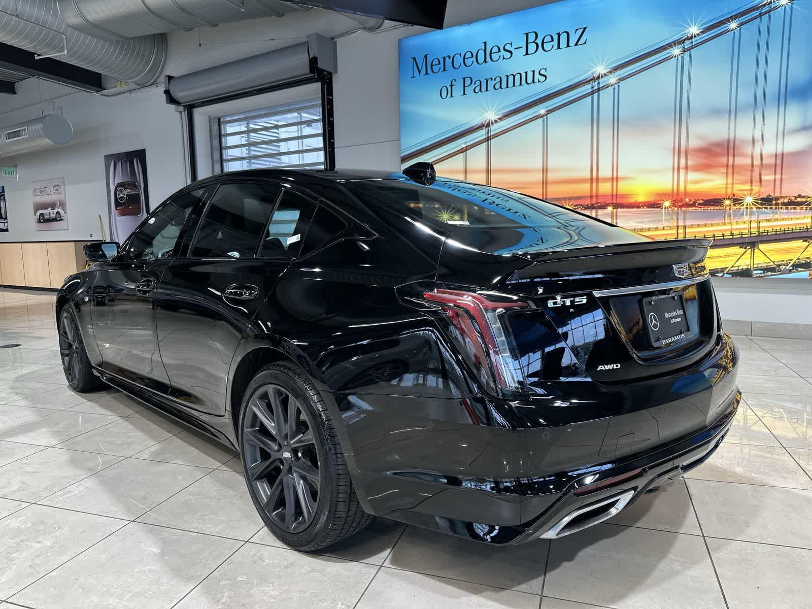 Thumbnail: 2023 Cadillac CT5 - 16