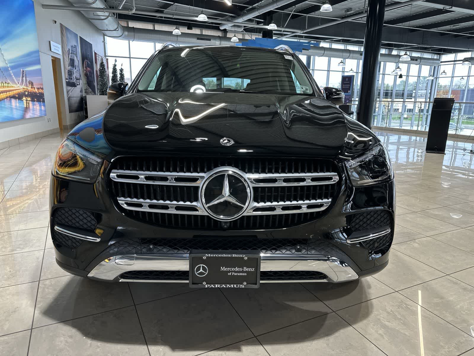 Thumbnail: 2026 Mercedes-Benz GLE - 18
