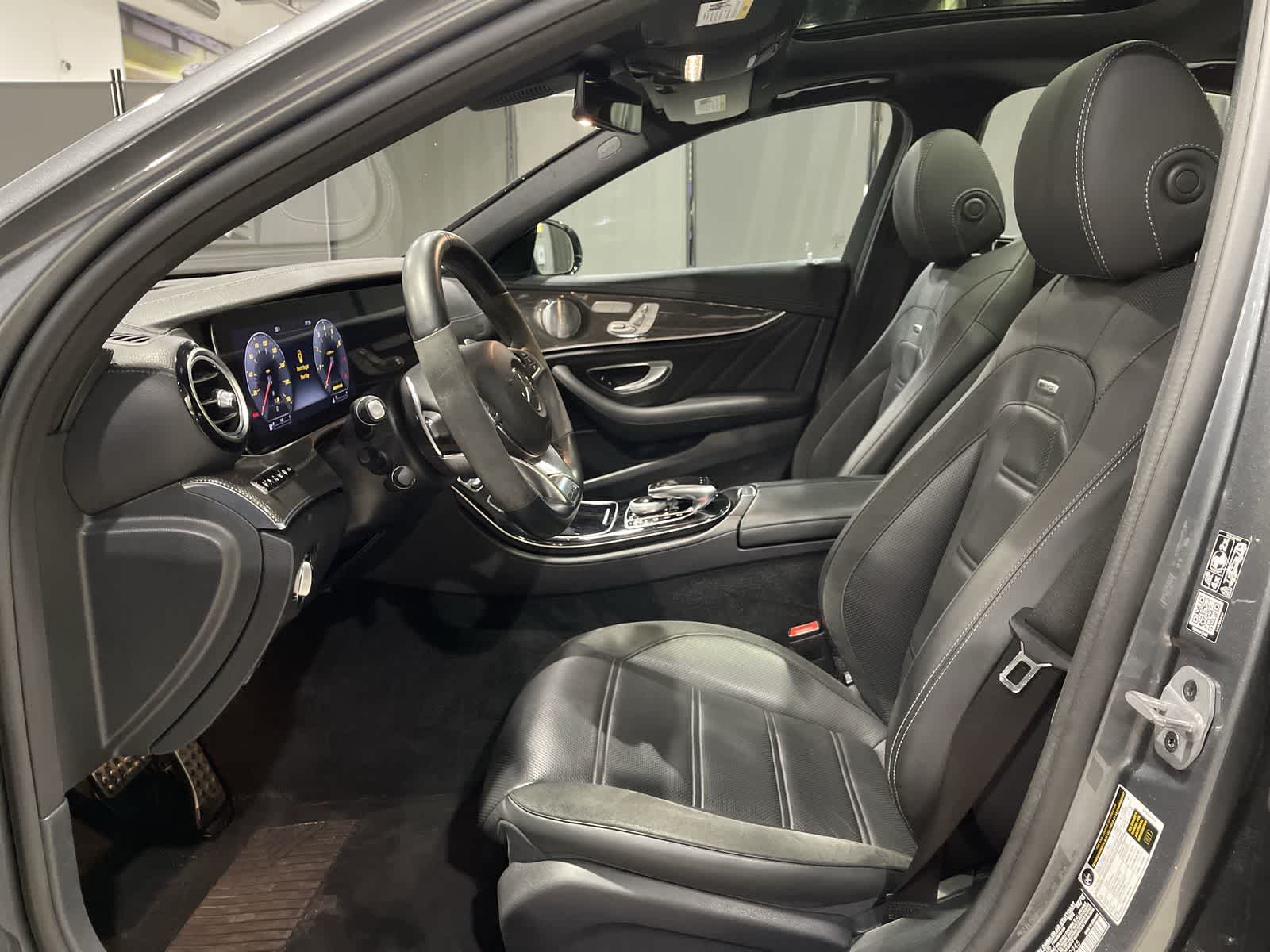 Thumbnail: 2018 Mercedes-Benz E-Class - 14