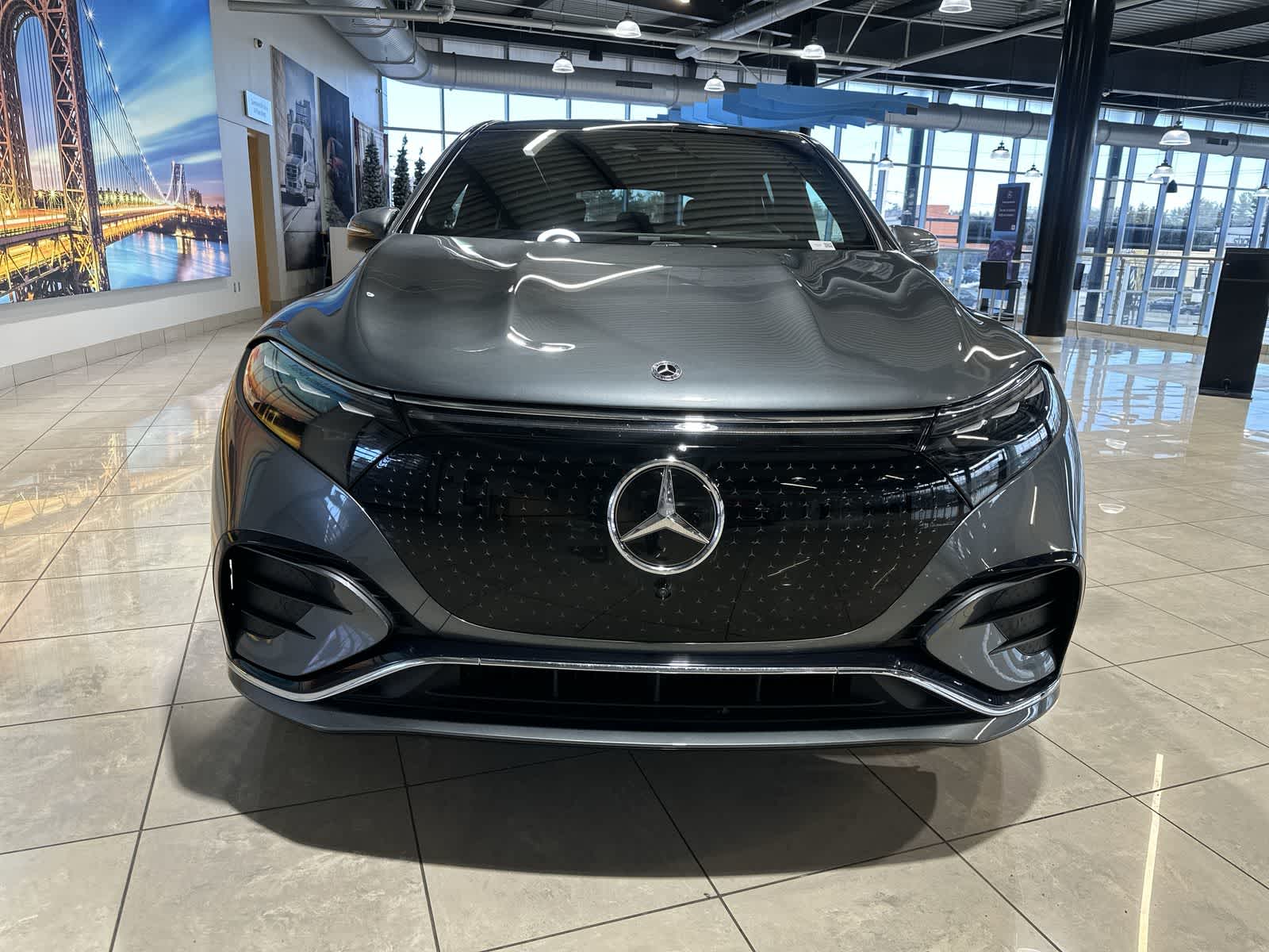 Thumbnail: 2023 Mercedes-Benz EQS - 18