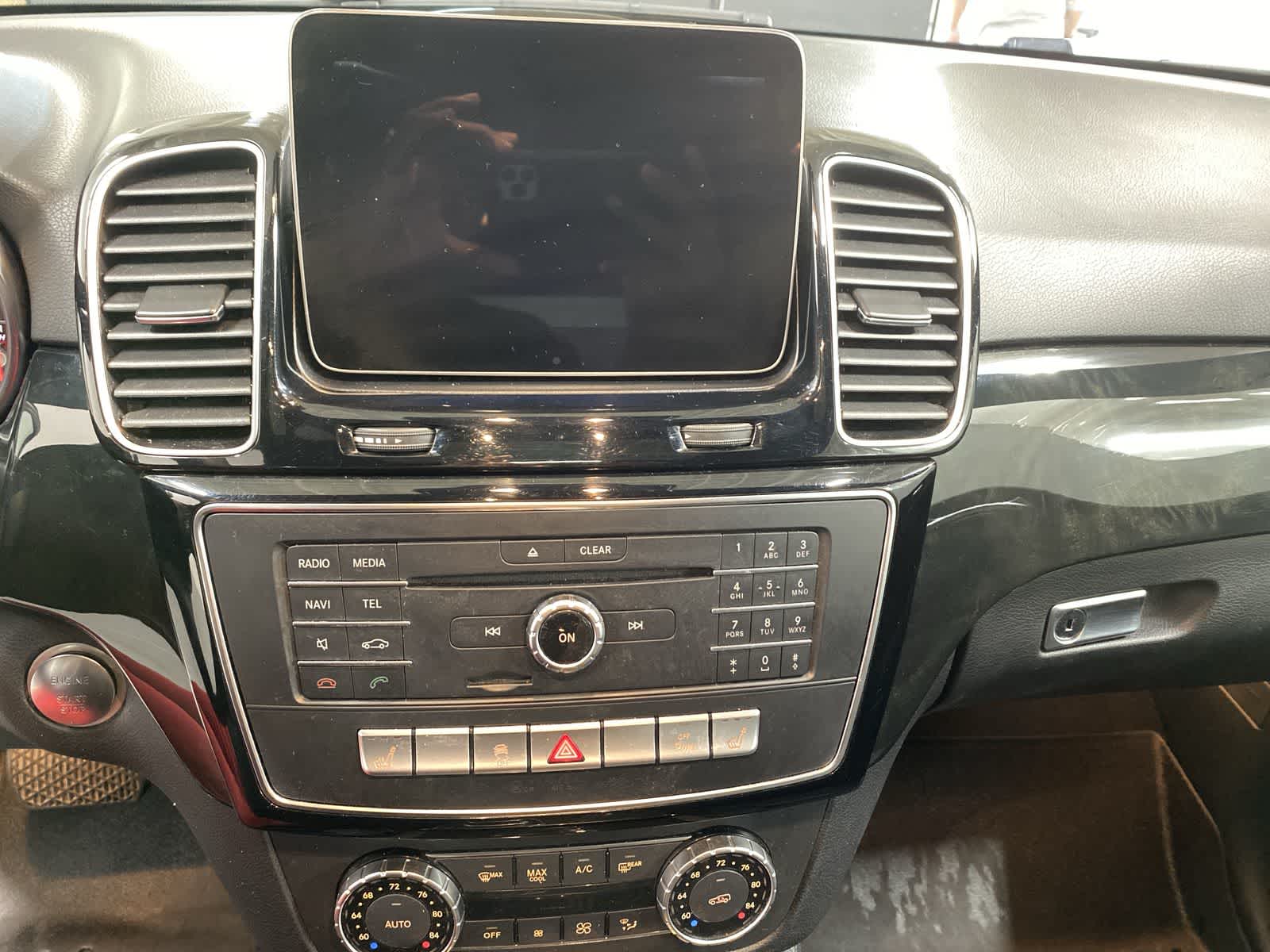 Thumbnail: 2018 Mercedes-Benz GLE - 28