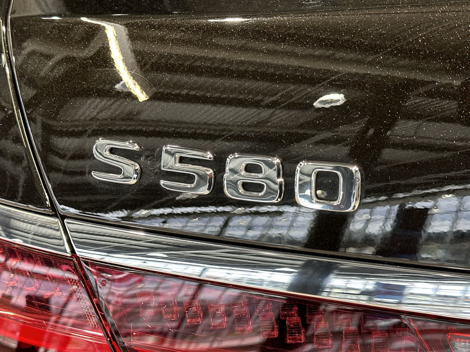 Thumbnail: 2022 Mercedes-Benz S-Class - 19