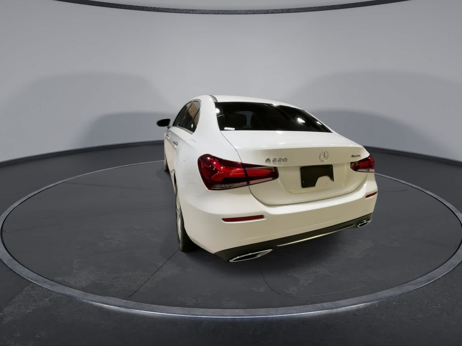 Thumbnail: 2021 Mercedes-Benz A-Class - 9