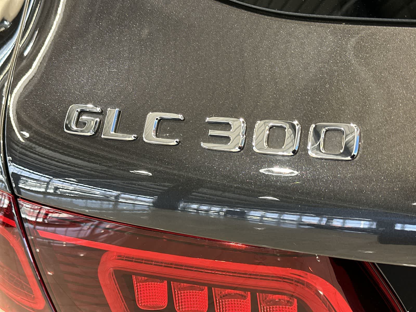 Thumbnail: 2021 Mercedes-Benz GLC - 19
