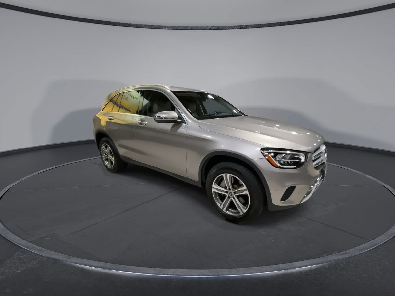 Thumbnail: 2022 Mercedes-Benz GLC - 2
