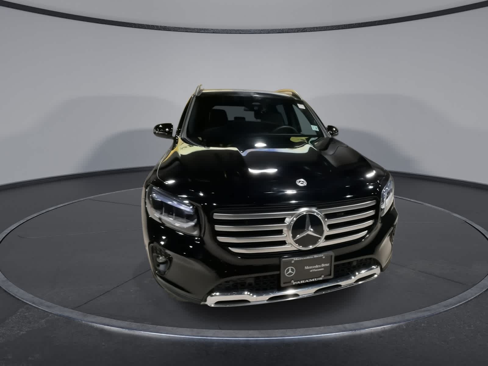 Thumbnail: 2025 Mercedes-Benz GLB - 4