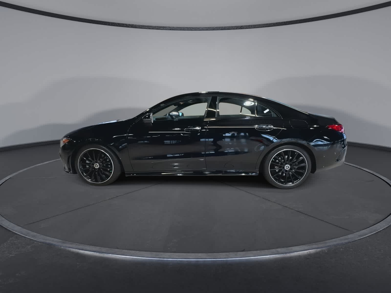 Thumbnail: 2023 Mercedes-Benz CLA - 9