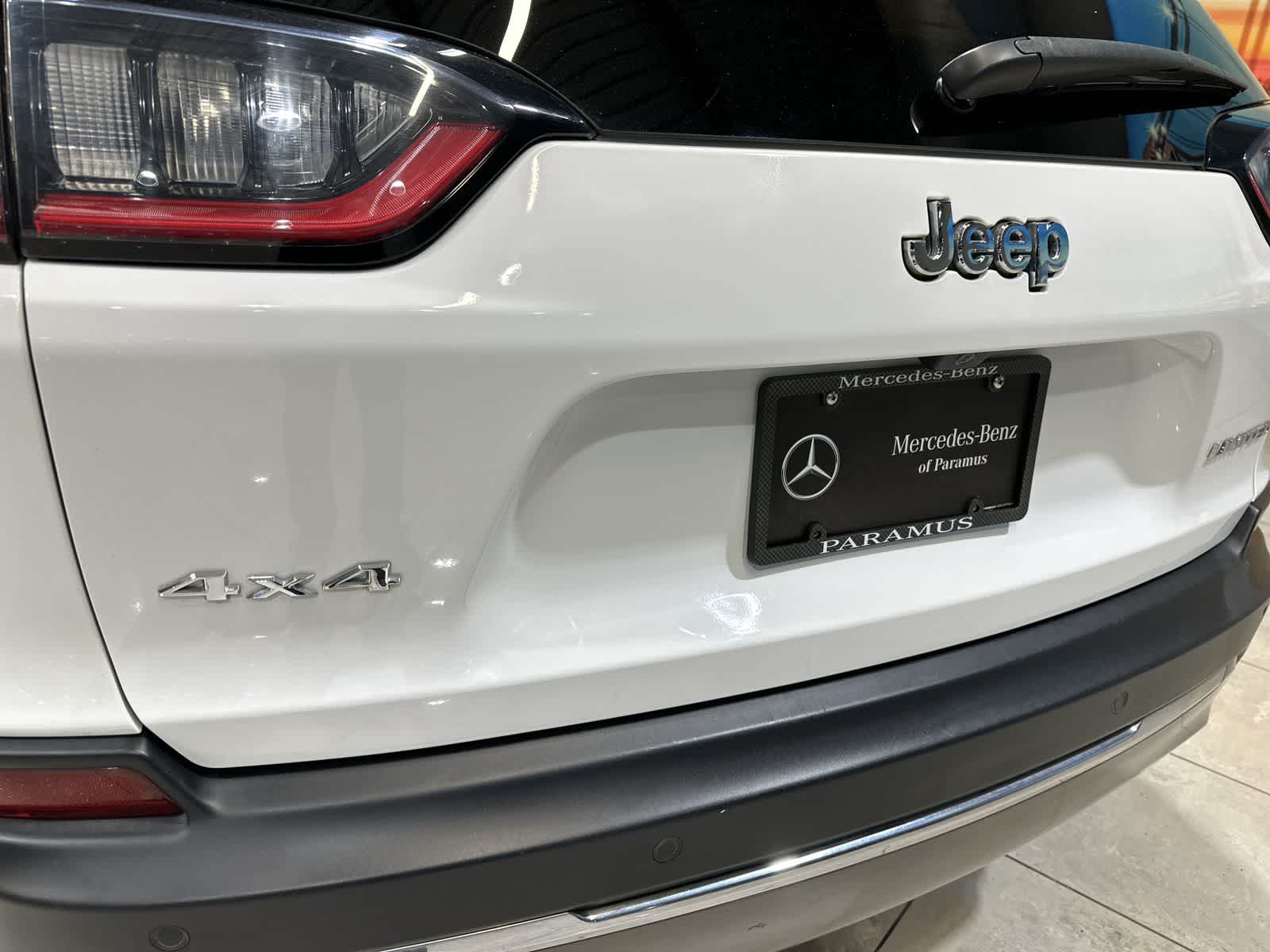 Thumbnail: 2019 Jeep Cherokee - 19